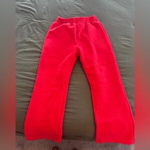 Comfrt | Minimalist Straight Leg Sweatpants